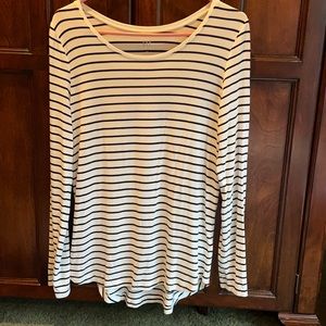 GAP long sleeve top